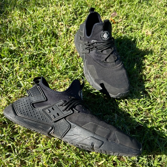 Nike Air Huarache Drift (Black) | Size 10 - Picture 3 of 3